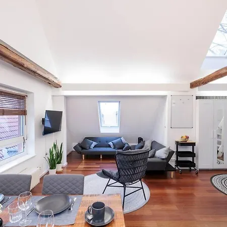Apartment Elegant Wohnen Am Kanal